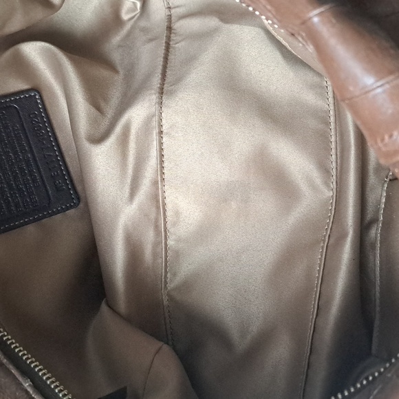 Coach Crocodile Embossed Chelsea Satchel /Crossbody Great Condition - Picture 9 of 14